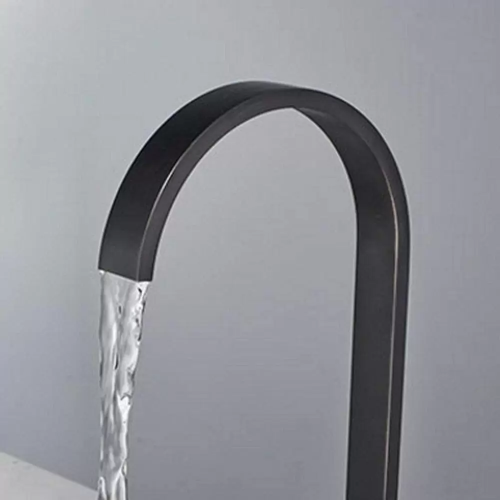 Küchenarmatur mit 360° Schwenkbar Wasserhahn Einhand-Spültischbatterie einfache Rückführung Kaltes und Heißes Wasser Küchenarmatur mit 360° Schwenkbar Wasserhahn Einhand-Spültischbatterie einfache Rückführung Kaltes und Heißes Wasser