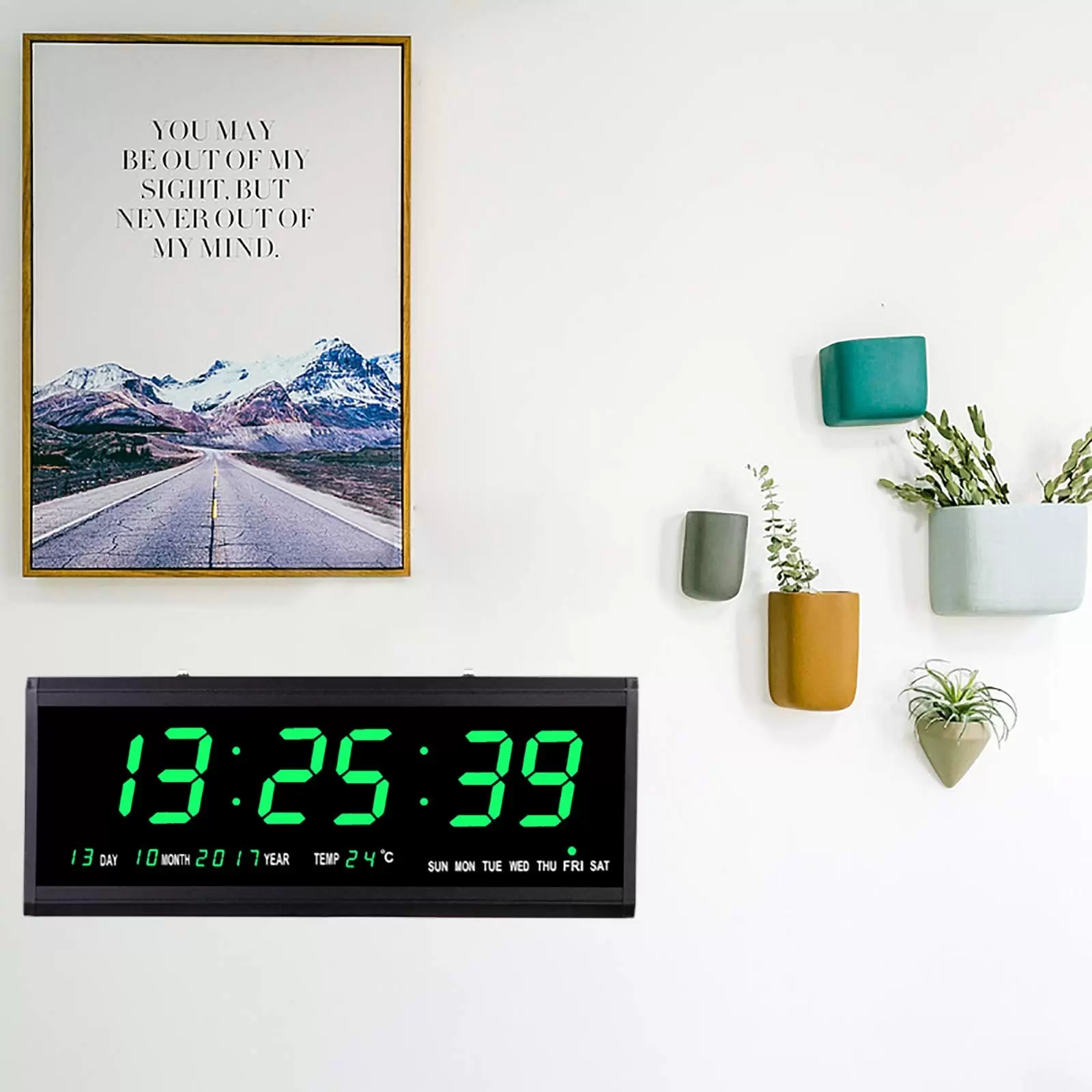 LED Digitaluhr Plastik Rahmen Netzbetriebene Kalender Uhr Temperatur Wanduhren LED Digitaluhr Plastik Rahmen Netzbetriebene Kalender Uhr Temperatur Wanduhren