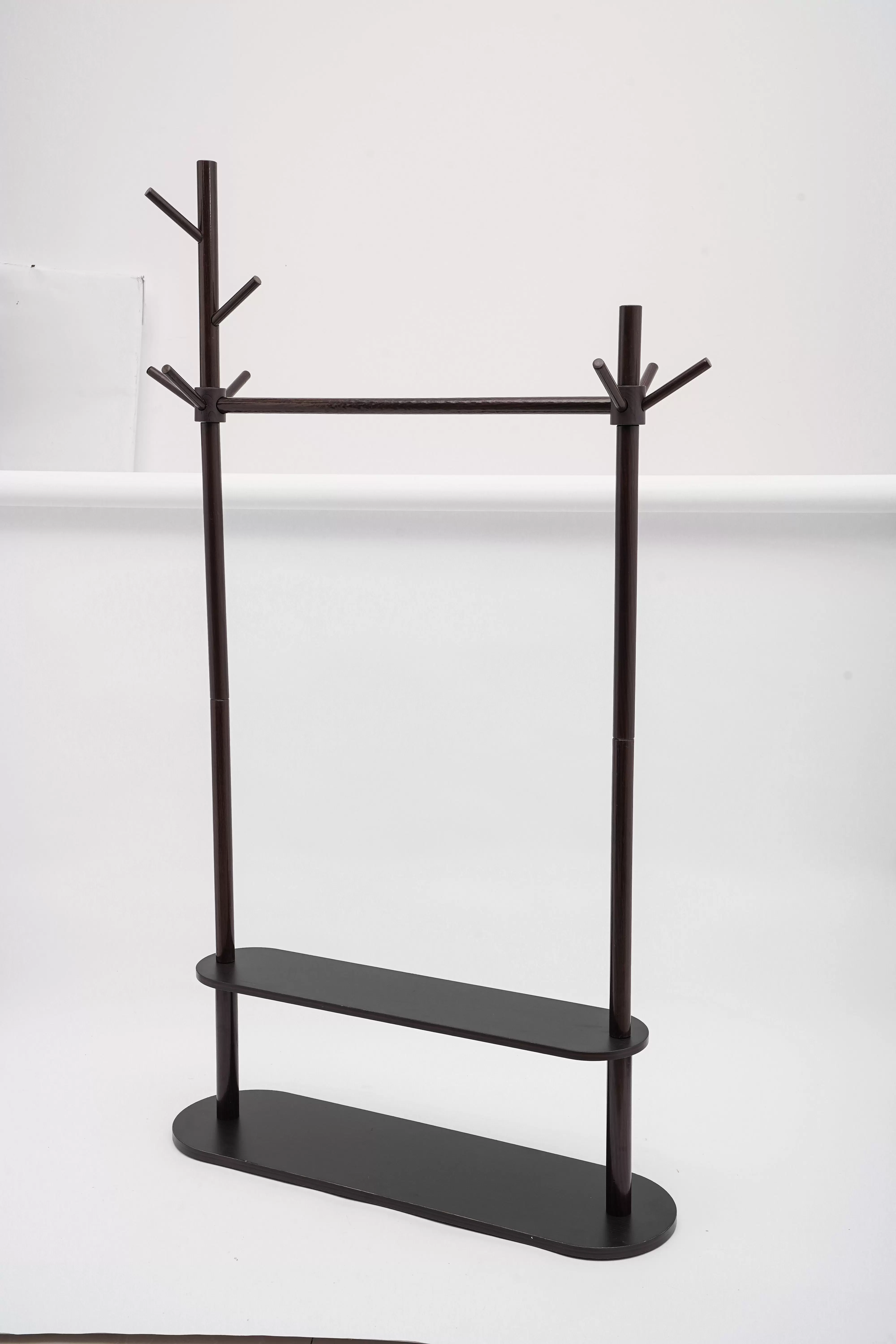 Kiefernholz Garderobenständer, Mode Kleidungsständer mit 2-Regalen, Kleidung Rack für hängende Kleidung, moderne Art Kleidung Rack