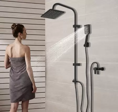 Schwarzes Duschsystem, Duschsystem für das Badezimmer, Regenfall-Duschsystem Schwarzes Duschsystem, Duschsystem für das Badezimmer, Regenfall-Duschsystem
