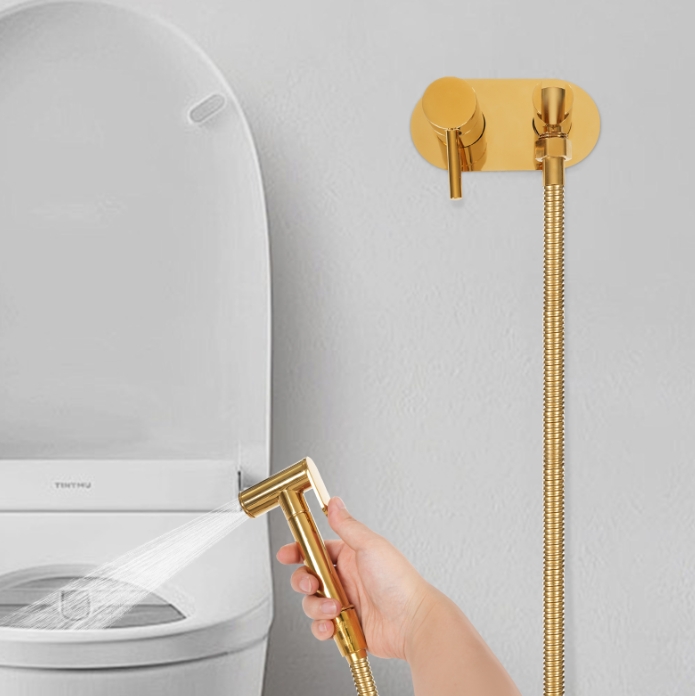 Set de pistolet à spray pour WC sous pression pour utiliser du détergent pour bidet, or