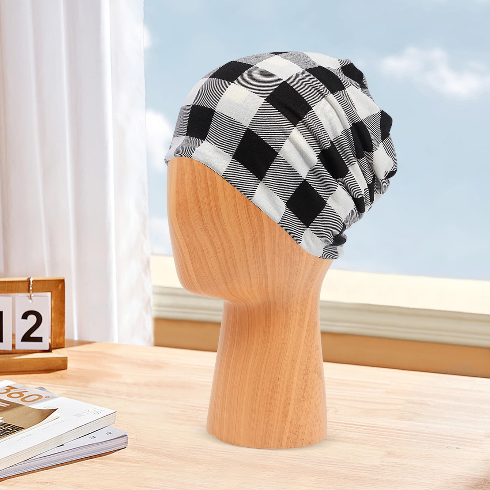 Kurzer Schaukopf, Modellkopfumfang 56 cm, dunkle Holzmaserung, Hut-/Perückenständer, Simulationskopfständer, Schaufensterpuppenkopfständer
