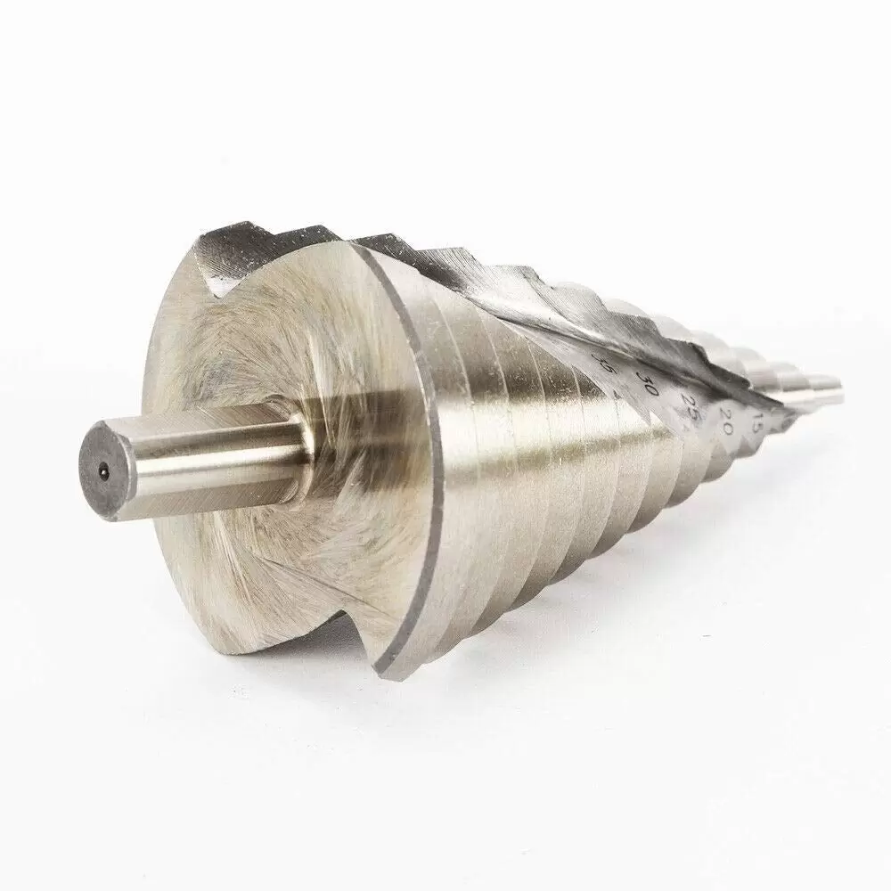 HSS Stufenbohrer Ø 6-60 mm Profi Konusbohrer Kegelbohrer Schälbohrer Metallbohrer HSS Stufenbohrer Ø 6-60 mm Profi Konusbohrer Kegelbohrer Schälbohrer Metallbohrer